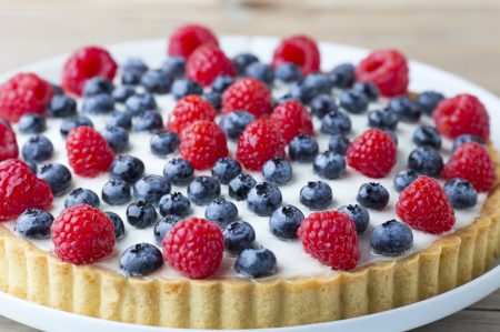 cake-with-blueberries-and-raspberries-confectionery-product-1-1.jpg