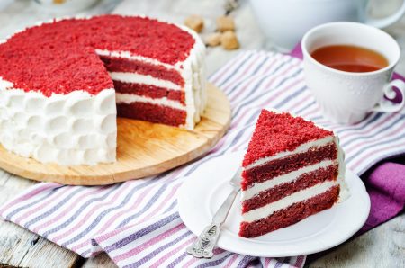 red-velvet-cake-2.jpg